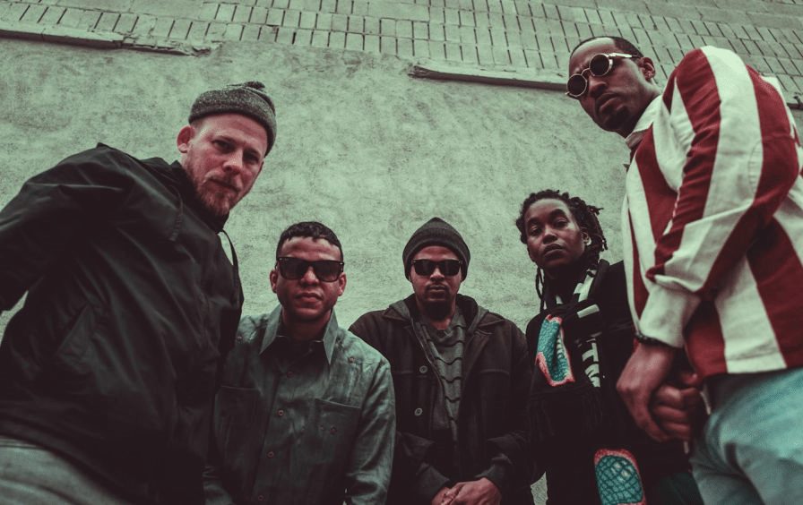 Irreversible Entanglements